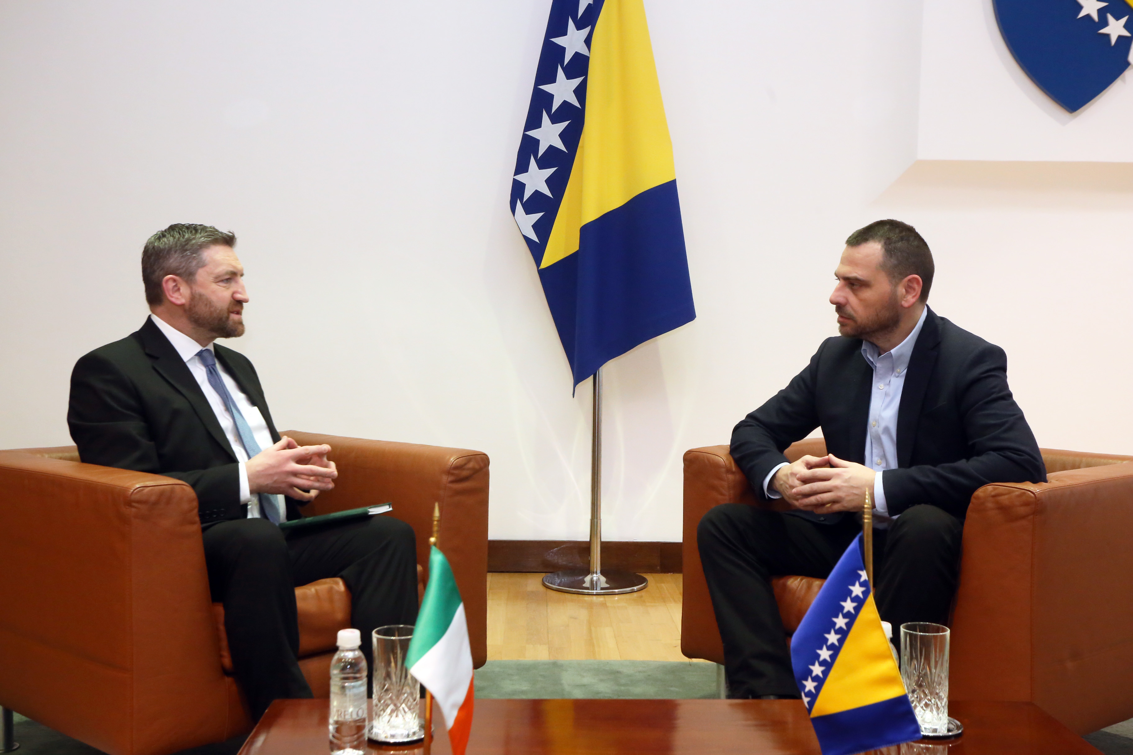 Predsjedavajući Delegacije PSBiH u PSVE Saša Magazinović razgovarao sa nerezidentnim ambasadorom Republike Irske za BiH 